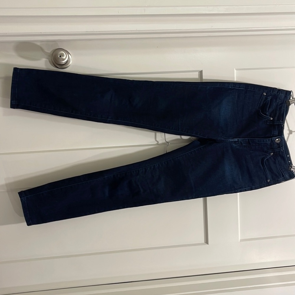 Tommy Bahama, size 0 x 28, dark blue wash